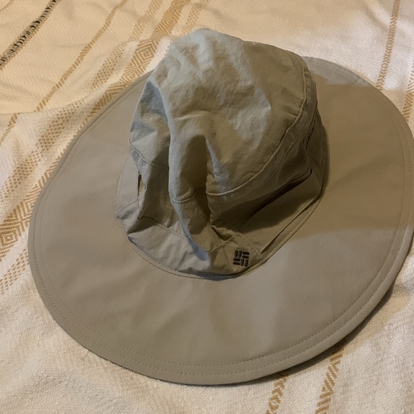 Columbia Bora Bora Booney II Hat - Picture 3 of 9
